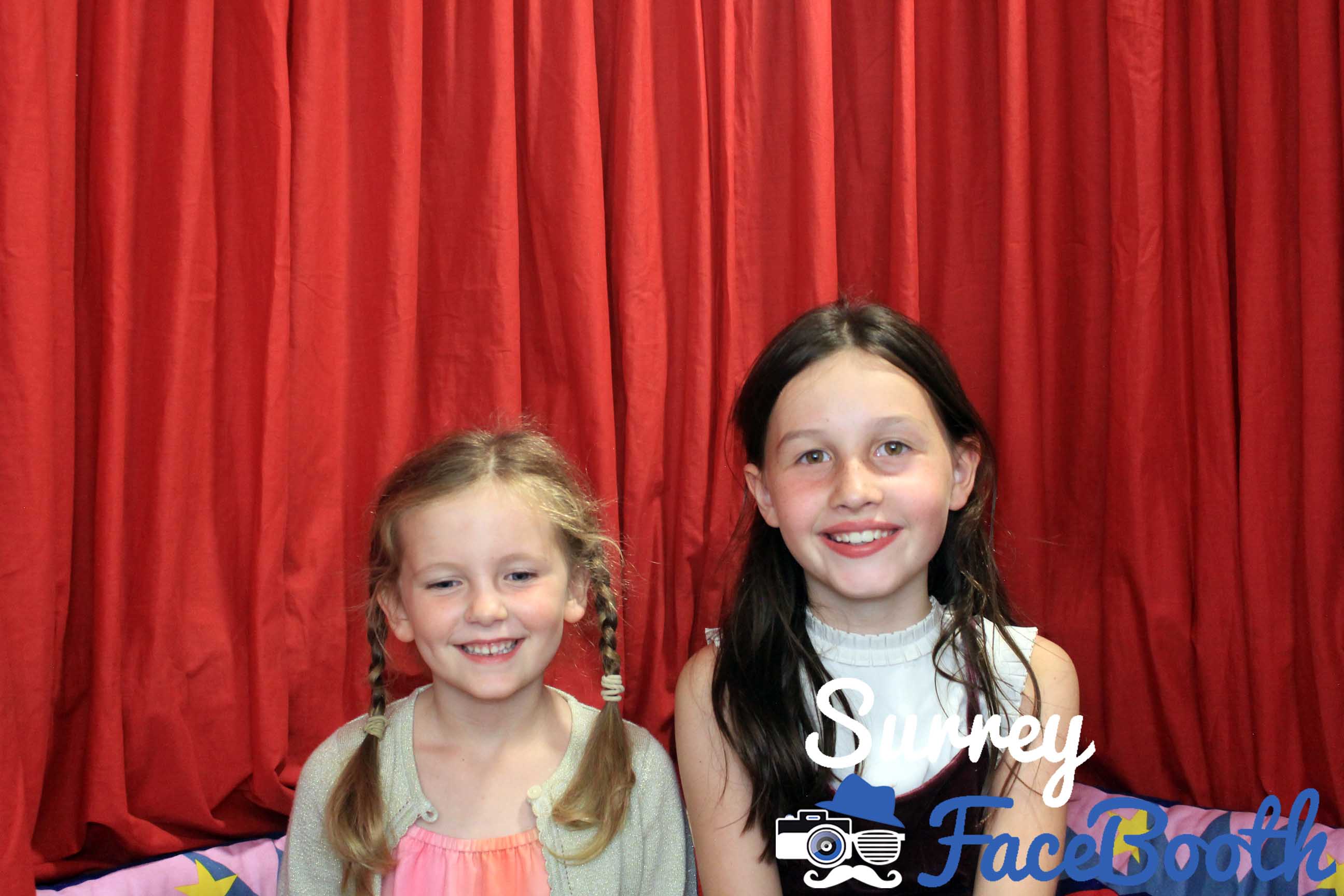 Sheila's 50th Birthday Party | View more photos from the event at galleries.surreyfacebooth.co.uk/u/Surrey-FaceBooth/Sheilas-50th-Birthday-Party